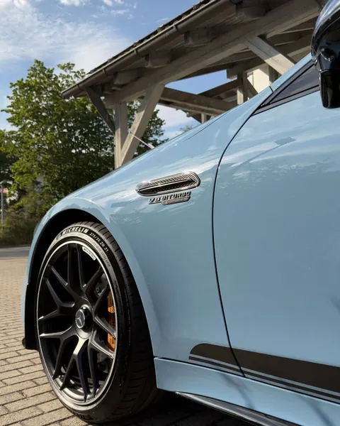 Felge eines Mercedes-AMG GT